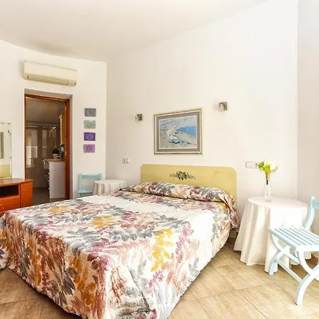 Villa 055 Retiro - Deniasol