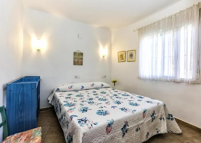 055 Retiro - Deniasol Villa *